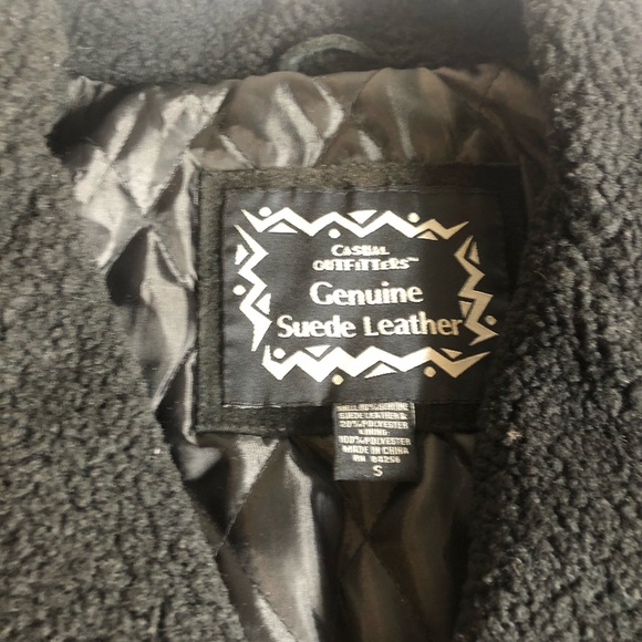 Jacket - Picture 3 of 3